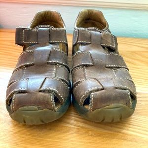 Naturino brown leather kids toddler sandals. Used.